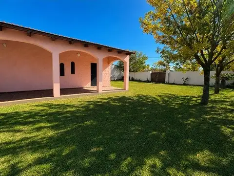 Quinta en Venta en Sauce Viejo, USD 84.000