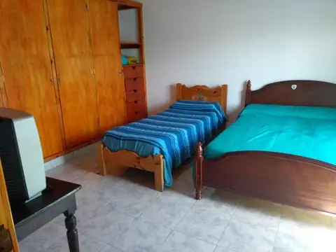 Complejo de Cabañas en venta - 4 Dormitorios 3 Baños - Cocheras - Necochea