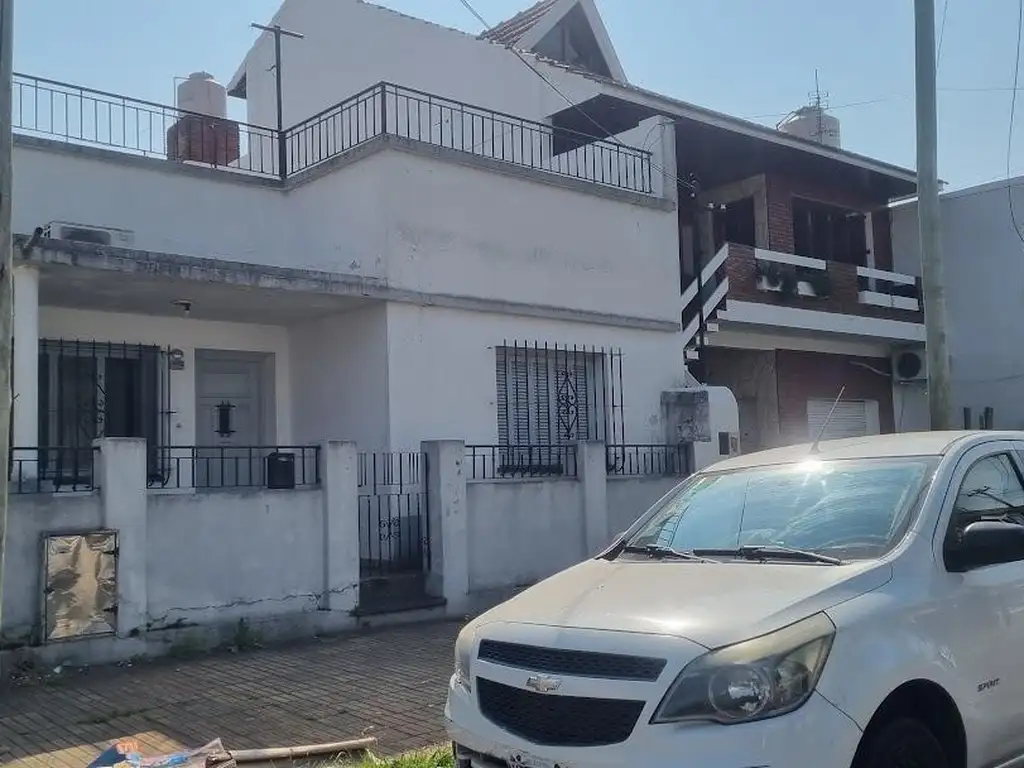 Sarmiento al 4300