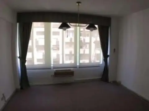 General Juan Lavalle e/ Paraná y Montevideo