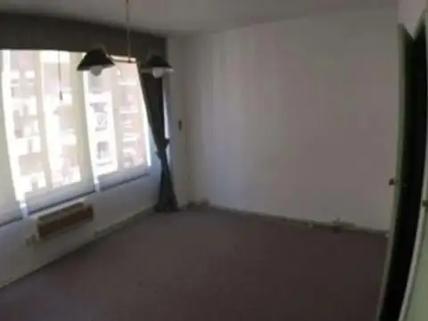 General Juan Lavalle e/ Paraná y Montevideo