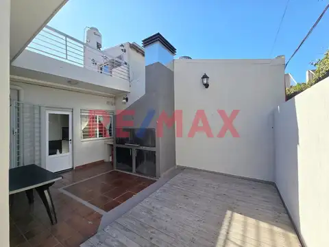 General Luis María Campos 400