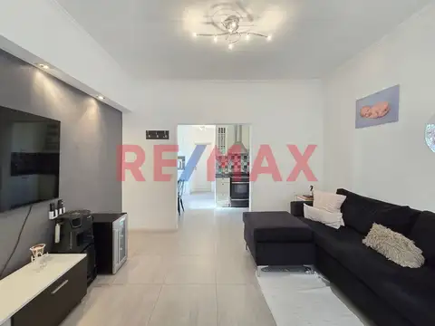 CASA 3 AMB VENTA MORON C/ PILETA Y QUINCHO TIPO PH