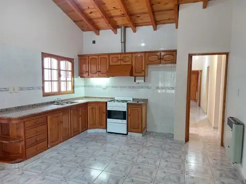 Casa en Alquiler de 3 dormitorios