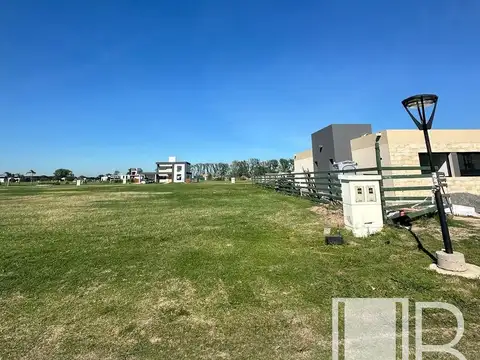 Terreno en  La Alameda Canning