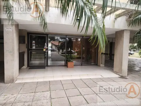 Departamento en alquiler 3 dormitorios baño y toilette en Mart.-B.Aleman