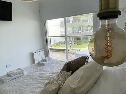 Departamento en Venta en Villa Parque Siquiman, USD 139.900