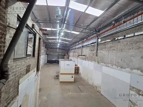 Galpon en Alquiler 35  mts Fondo
