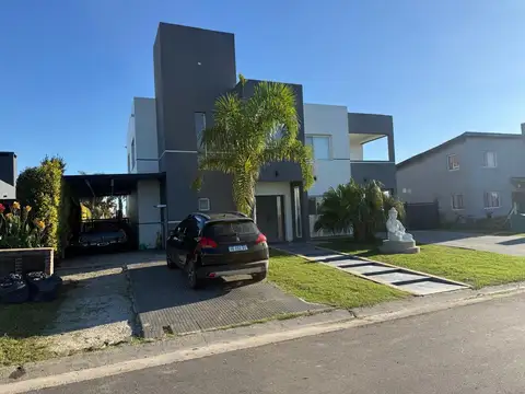 Casa en Venta en San Sebastian, USD 416.000