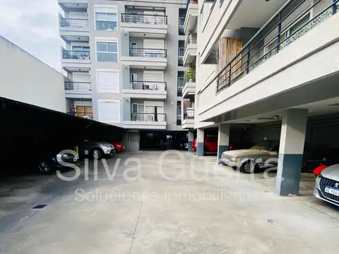 Cochera en Venta Cubierta