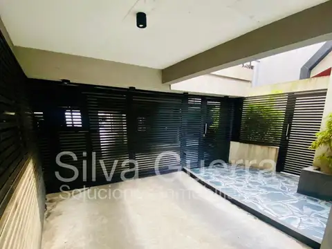 OPORTUNIDAD Amplia Cochera en Excelente zona de Villa Urquiza- BAJÓ DE PRECIO-