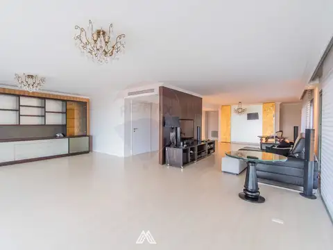 Departamento en Venta de 5 ambientes