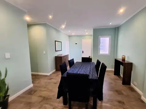 Departamento 4 ambientes con 2 baños