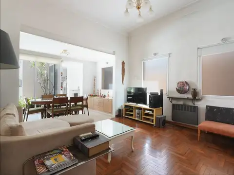 Depto Tipo Casa en Venta de 4 dormitorios