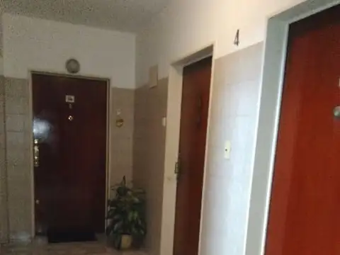 DEPARTAMENTO 4 AMB. CON COCHERA EDIFICIO 46 - VILLA CELINA