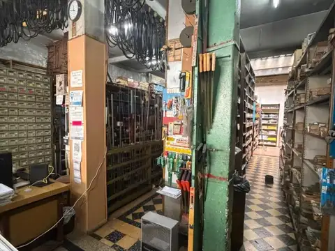Fondo Comercio en Venta 50 años