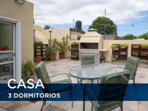 VENTA CASA AL FRENTE 3 DORMITORIOS
