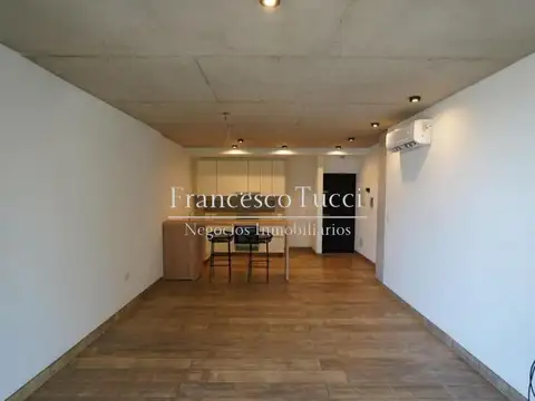 Del Cimarron  1800 3°