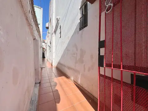 Depto Tipo Casa en Venta de 5 ambientes