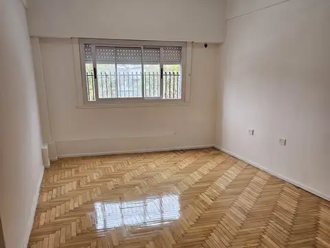 Departamento en Venta en Flores, USD 59.000