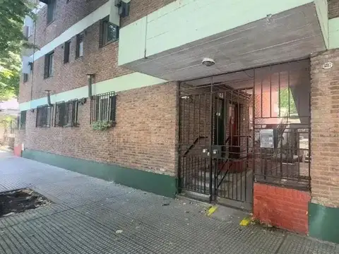 Departamento en Venta en Villa del Parque, USD 60.000