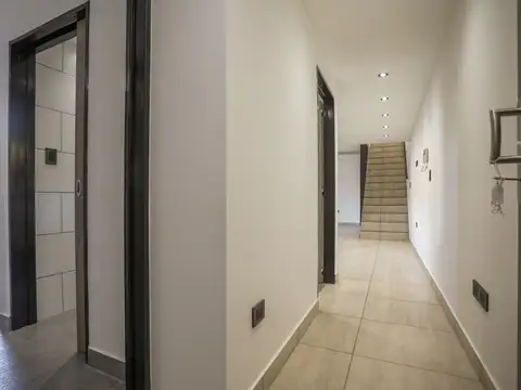 Depto Tipo Casa 3 ambientes con 3 baños