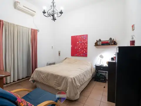 Casa 5 ambientes con 1 baño