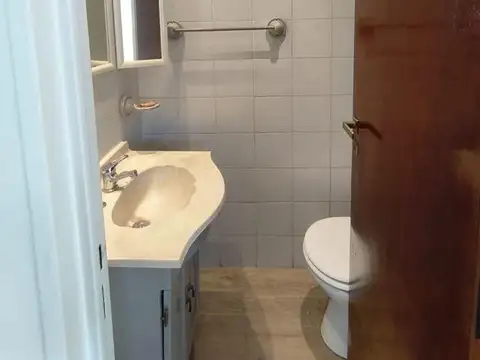 Venta Amplio y luminoso Duplex en Mitre con 4 dormitorios y escritorio