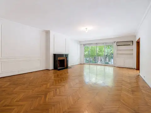 Departamento en Venta con 2 cocheras