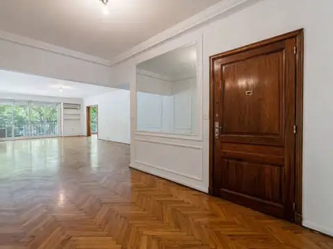 Venta depto 7 ambientes Av Libertador 2 cocheras