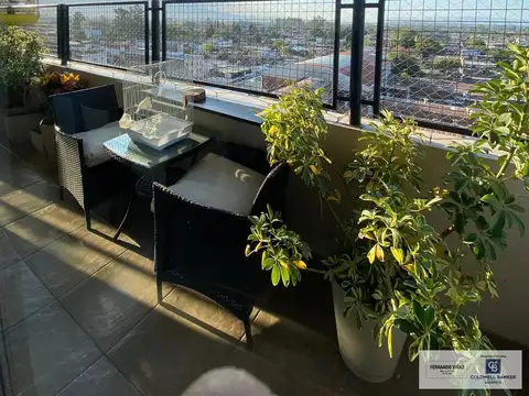 Departamento 6 ambientes con 3 baños