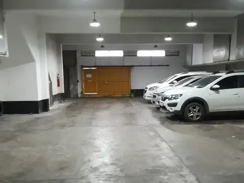 Cochera Fija  en Venta en Ramos Mejía, La Matanza, G.B.A. Zona Oeste