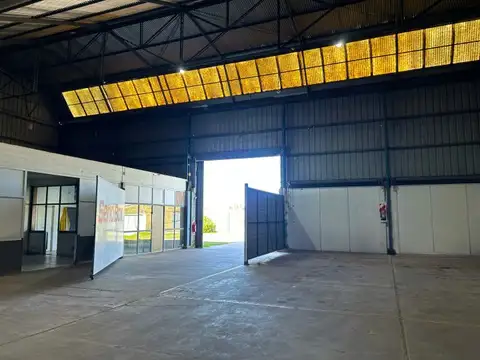 Nave 1.500 m2 - Circunvalación y Autopista a Santa Fe