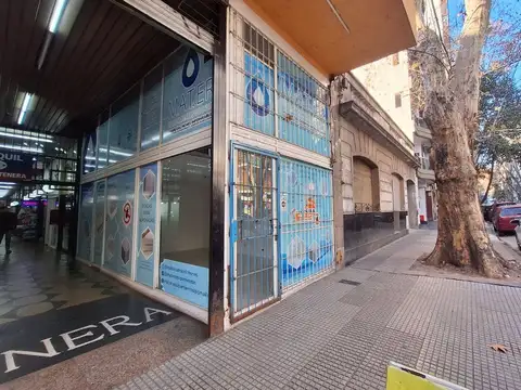 Local en Venta 51 años