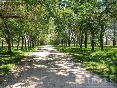 Terreno en Venta de 902,0 m2