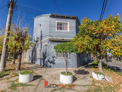 Depto Tipo Casa en Venta 15 años