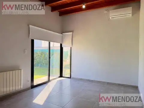 Casa en Barrio Las Cortaderas 3