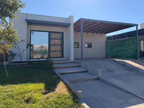 Casa en Alquiler en Rodeo de la Cruz, Guaymallén