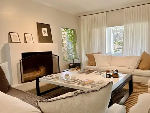 Casa en Alquiler Temporal en San Isidro Labrador, USD 3.500