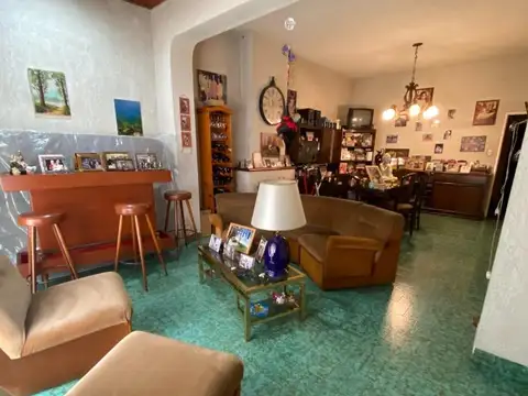 VENTA CASA 3 DORM 2 BAÑOS JARDIN TEMPERLEY
