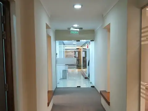 Oficina en Alquiler al Noreste