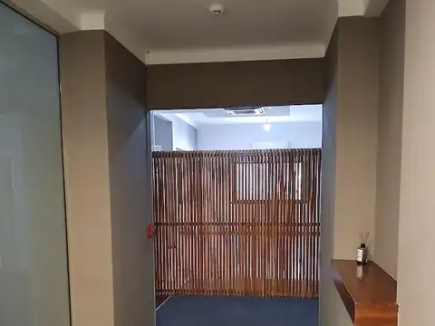 Oficina impecable en Edificio Turner RECONQUISTA 575 - EN ALQUILER