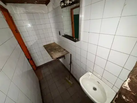 LOCAL COMERCIAL EXCELENTE UBICACION