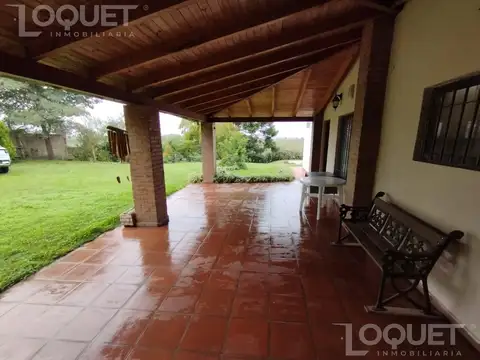 Casa en Santo Tome, Barrio Adelina