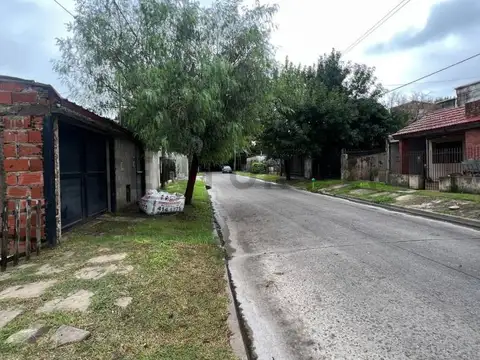 24 e/ 511 y 512 , Piso 0