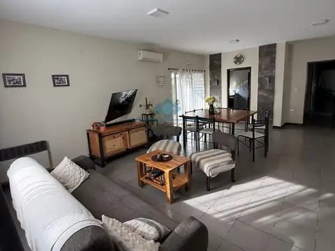 Casa en Venta en Colonia Caroya, USD 185.000