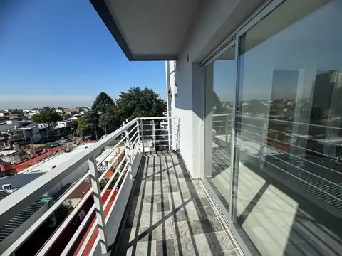 VENTA DE  DEPARTAMENTO 2 AMBIENTES - CASEROS - CON RENTA