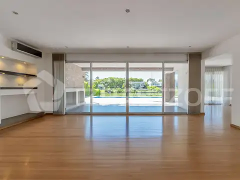 Casa en Alquiler 14 años