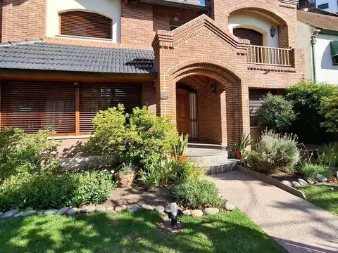 Casa en Venta en Adrogue, Partido de Almirante Brown
