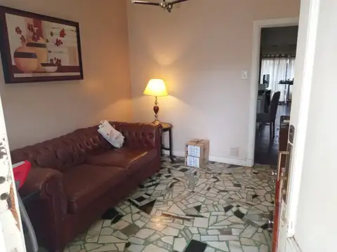 Casa en Venta en Turdera, USD 130.000